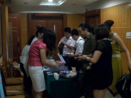 嘉宾签到（RCC关系网广州老友会）