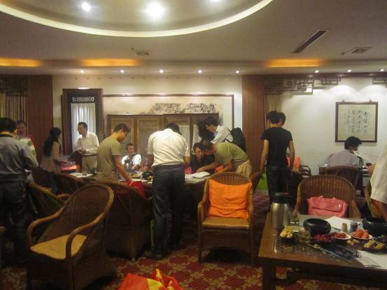 嘉宾签到（RCC关系网上海老友会）