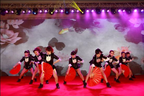精彩的节目表演